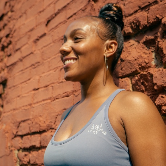 A&A Bra and Tights Workout Set - Picture 2 of 10